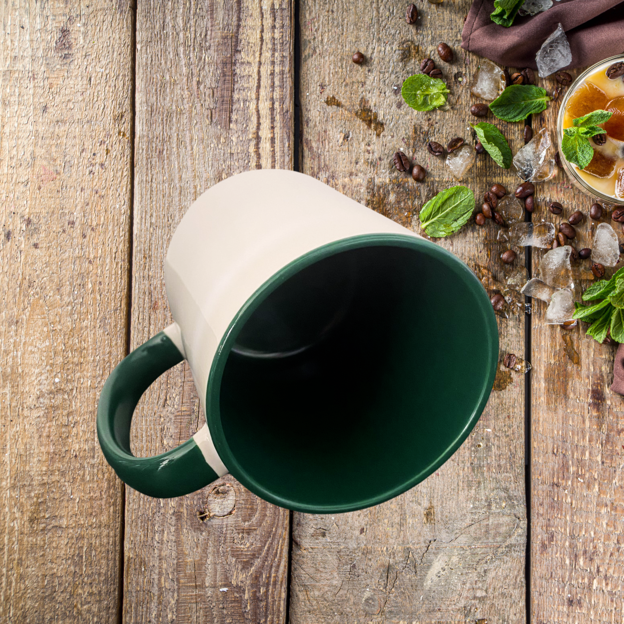 Mug intérieur, anse vert foncé à personnaliser – Image 2