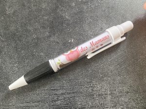 Alternative view of Stylo blanc