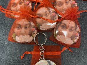 Alternative view of Badge porte clef