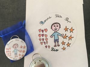 Badge porte clef décapsuleur