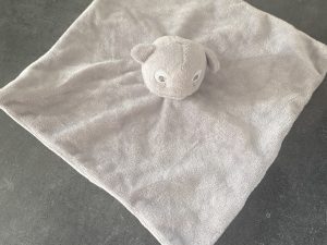 Doudou petit monstre