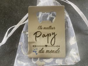 Décapsuleur " Elu super Papy du monde "