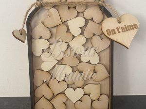 Alternative view of Pot avec les cœurs