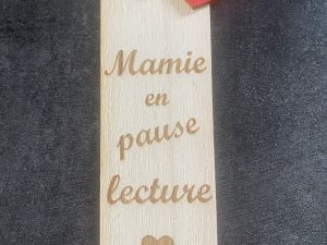 Alternative view of Marque-page cœur