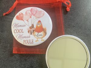 Badge miroir "Maman cool Maman poule"