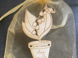 Brin de muguet aimanté