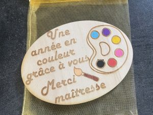 Aimant " une année en couleur"