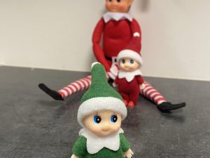 Bébé lutin vert